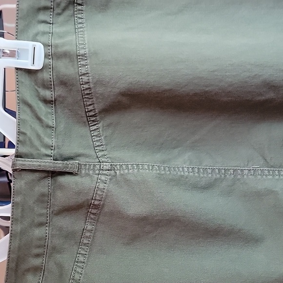Ana cotton cargo skirt with fringe army green 33/16 button fly - Picture 5 of 8